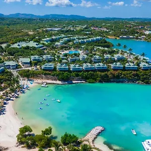 https://verandah-resort-spa-willikies.comcaribbean.com